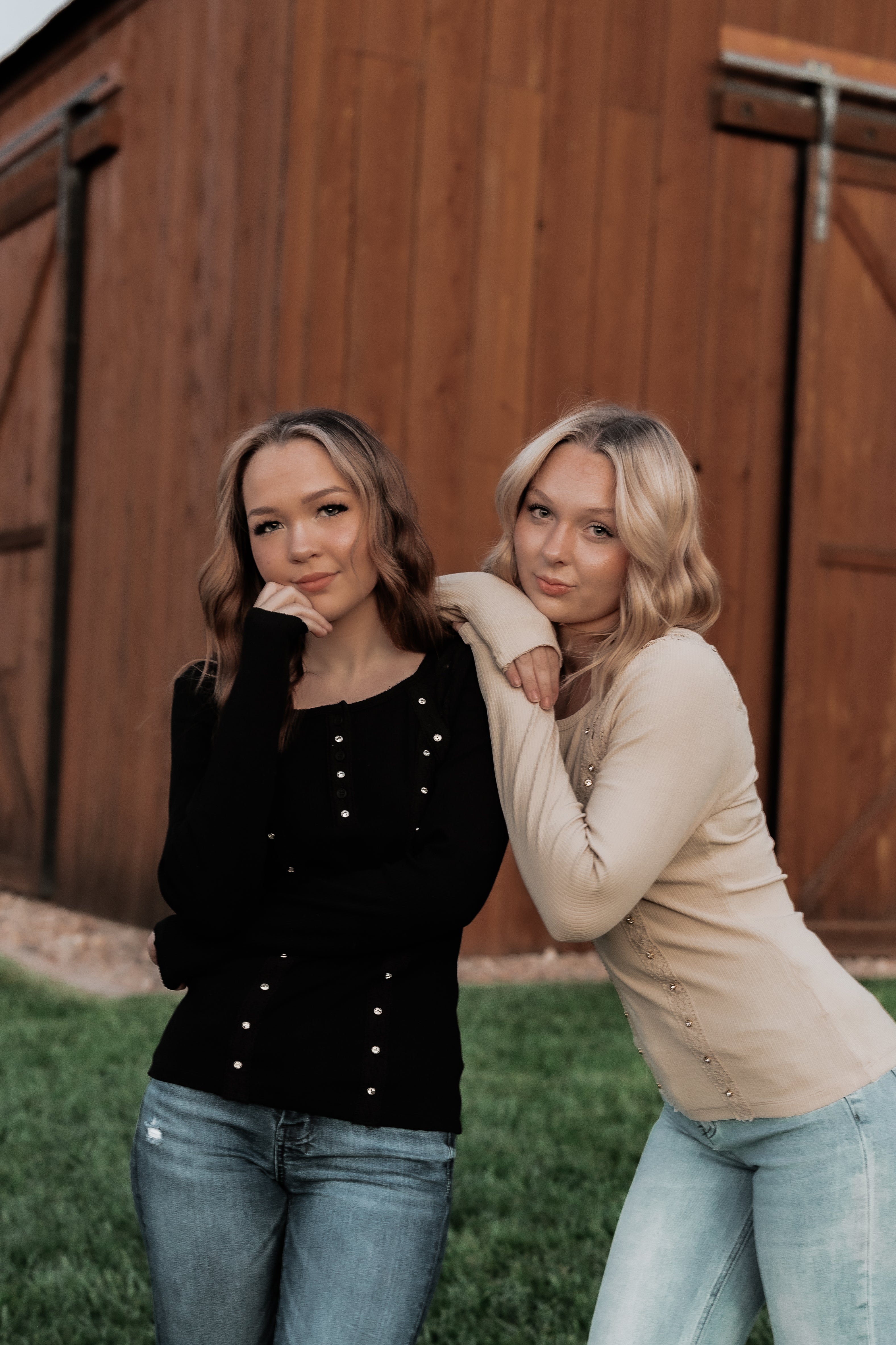 Women’s Embellished Lace Long Sleeve Shirt