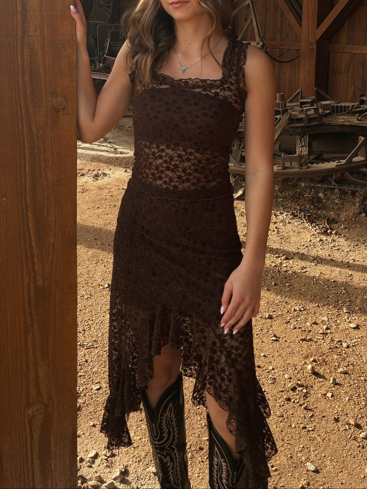 Nectar Clothing sheer brown lace sleeveless top
