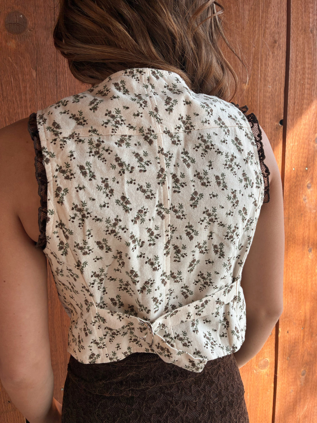 Vintage floral button vest top