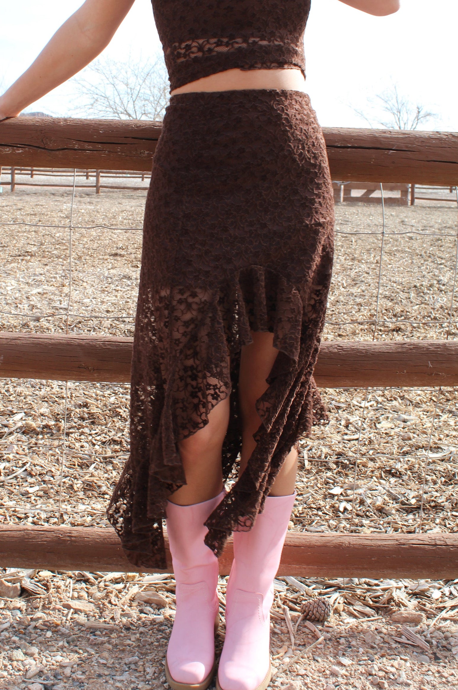 Nectar Clothing brown lace maxi skirt western outfit
